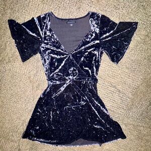 American Eagle Blue Velvet Wrap Mini Dress S Flutter Sleeve V-Neck. NWOT.